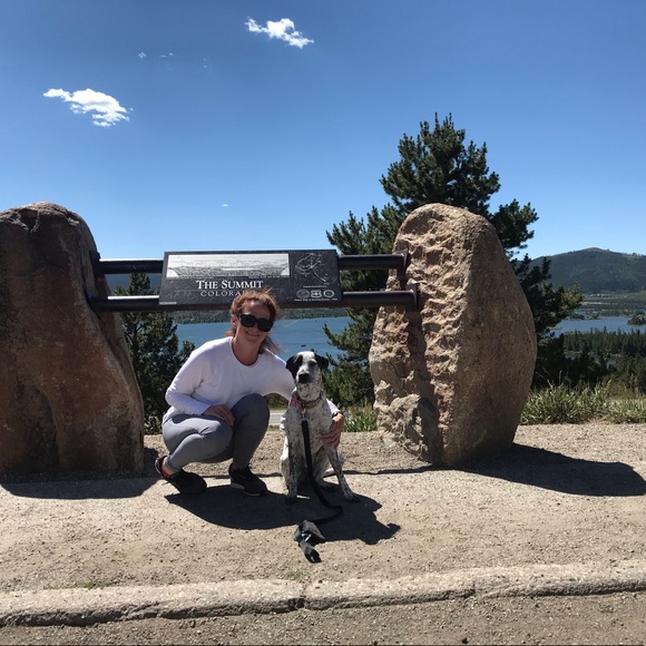 Meet your Posher, Andrea - Picture 1 of 5